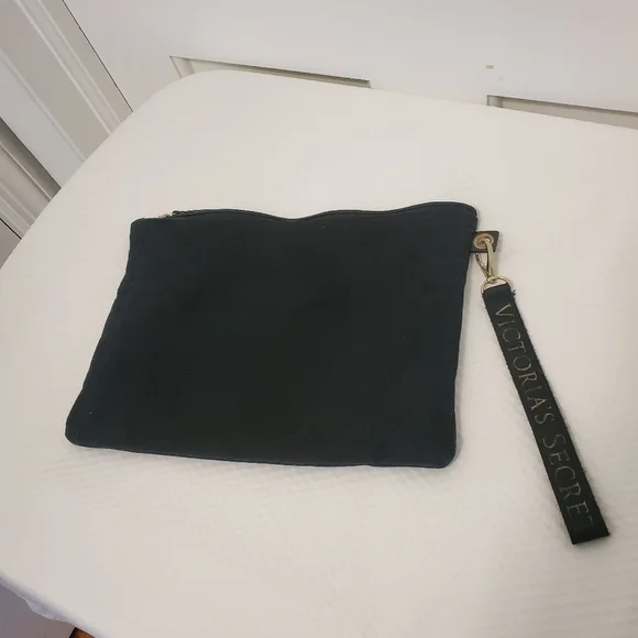 Victoria's Secret Makeup Bag/Large Wristlet Sequin, zip close - Picture 7 of 7